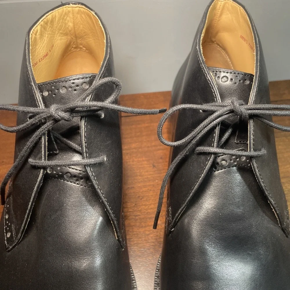 Cole Haan Graydon Chukka Boots Men 7.5  M Black Leather Lace Up 9.5 women NWOB